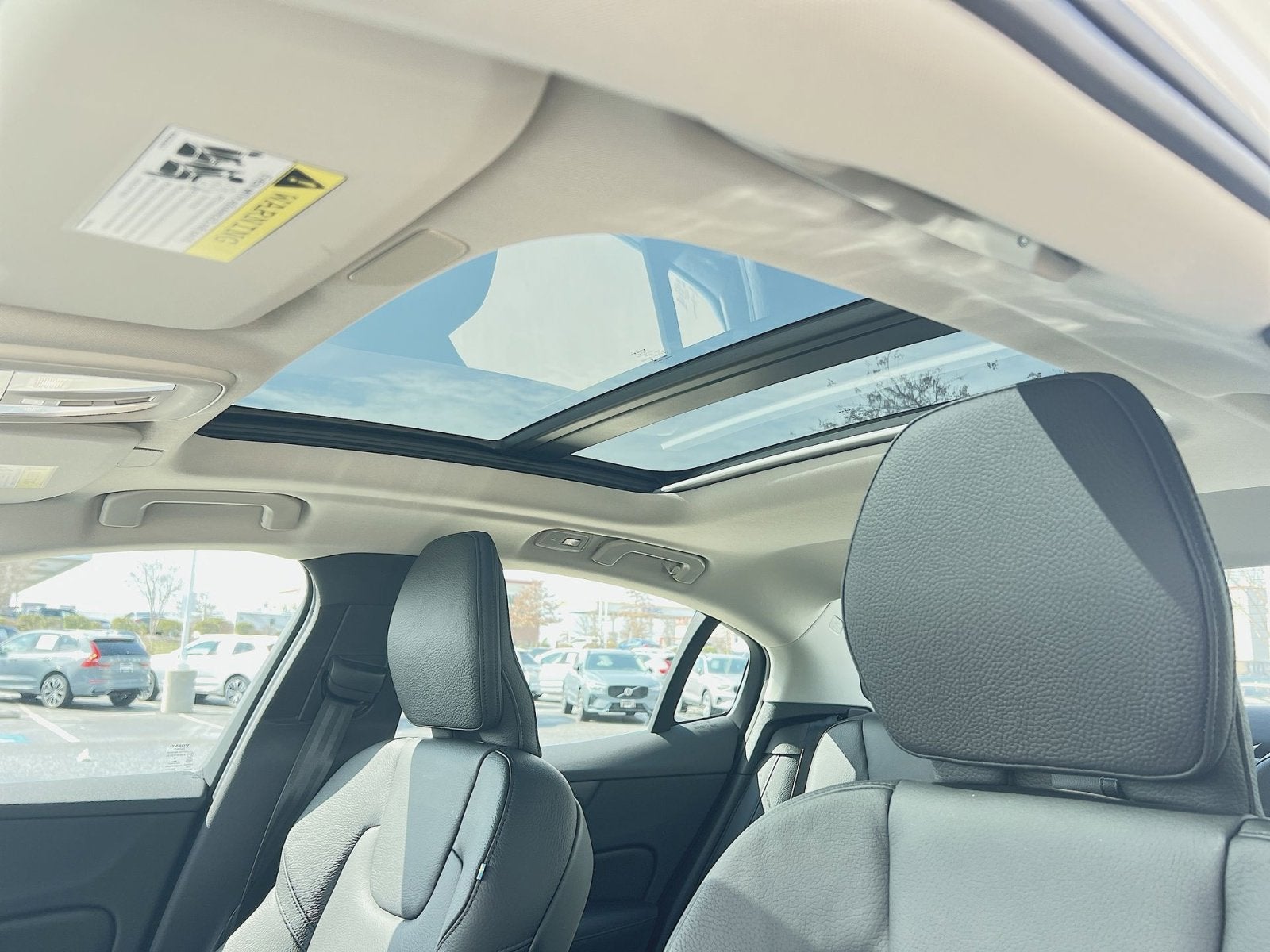 2023 Volvo S60 Ultimate