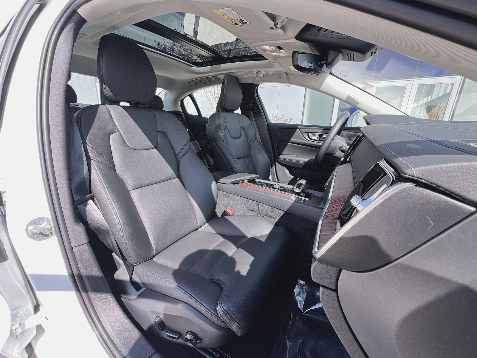 2023 Volvo S60 Ultimate