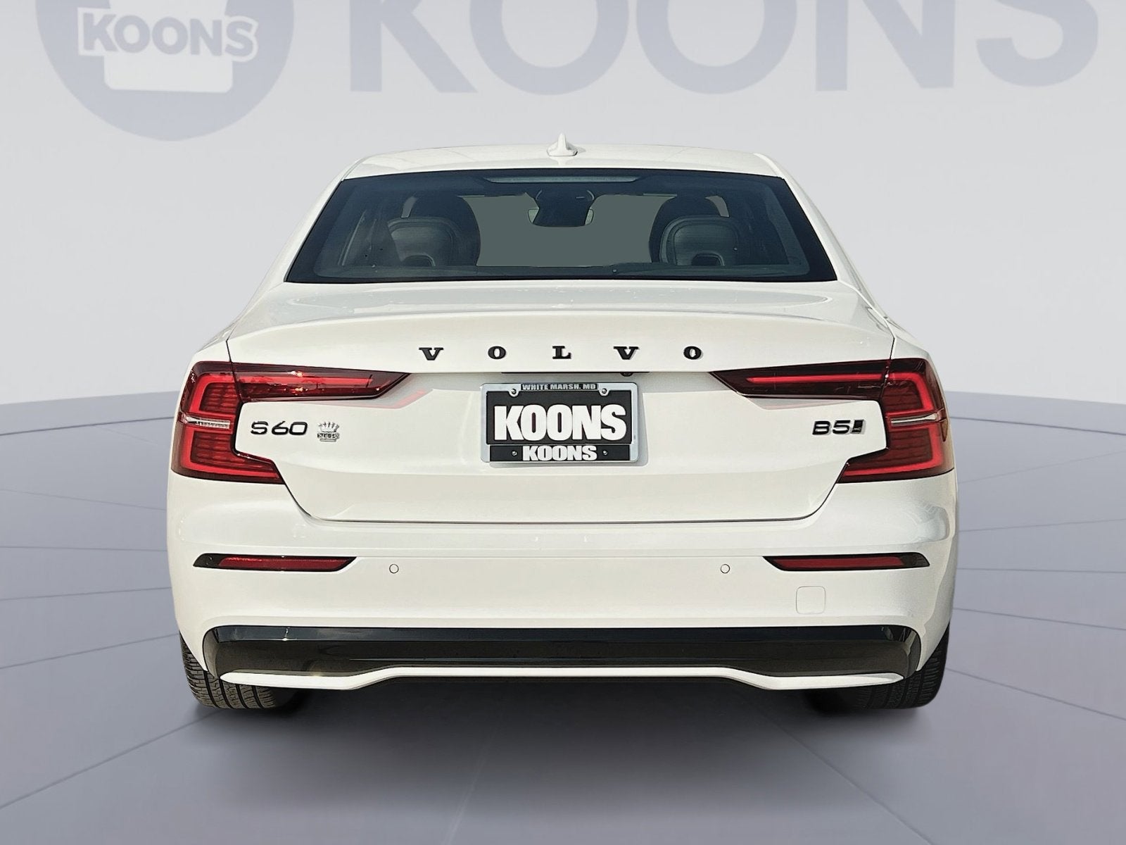 2024 Volvo S60 B5 Plus Black Edition