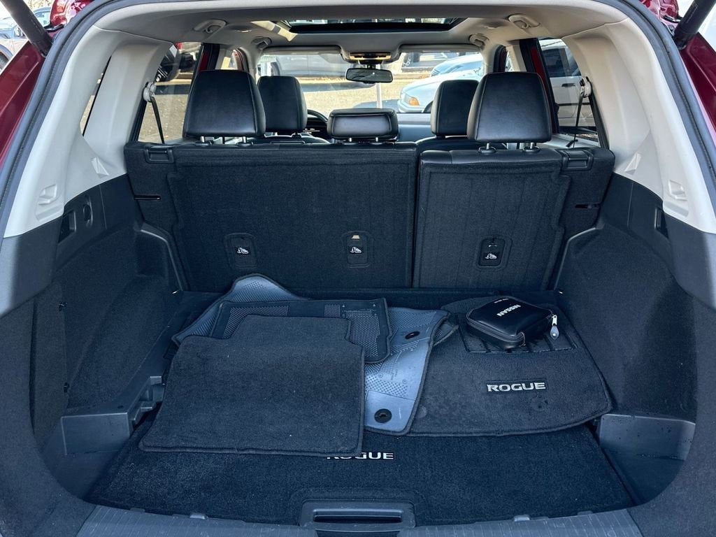 2021 Nissan Rogue Platinum