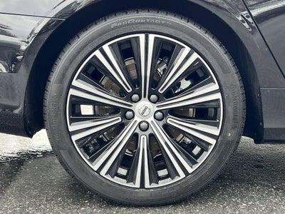 2025 Volvo S90 B6 Plus