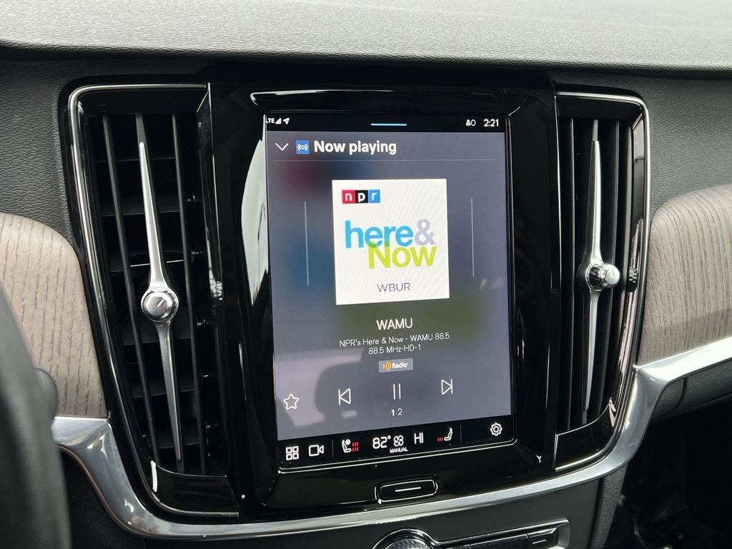 2025 Volvo S90 B6 Plus