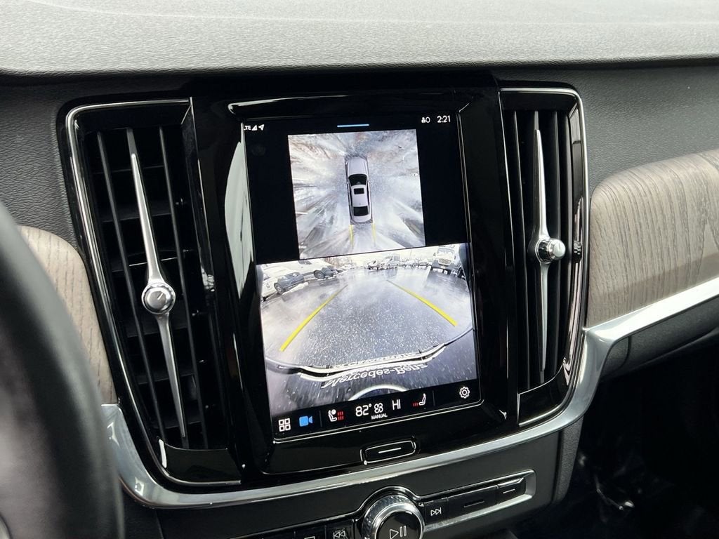 2025 Volvo S90 B6 Plus