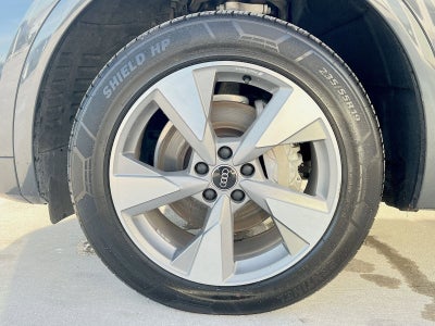2023 Audi Q5 40 Premium Plus
