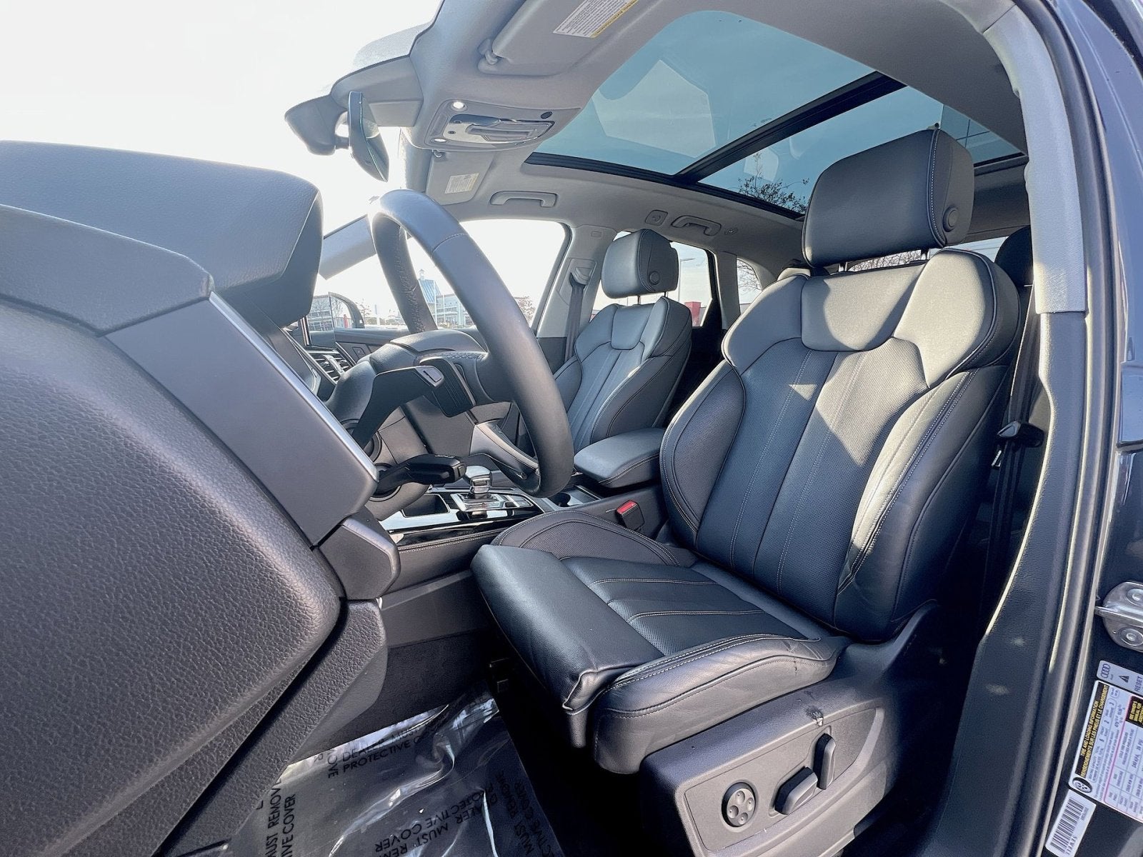 2023 Audi Q5 40 Premium Plus