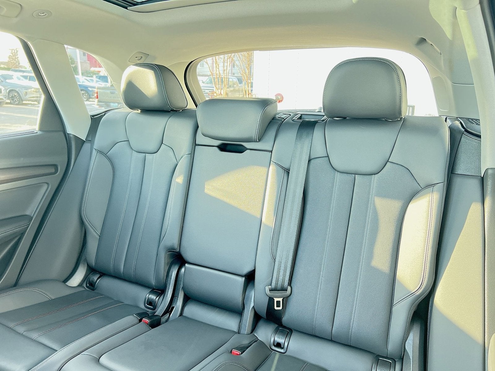 2023 Audi Q5 40 Premium Plus