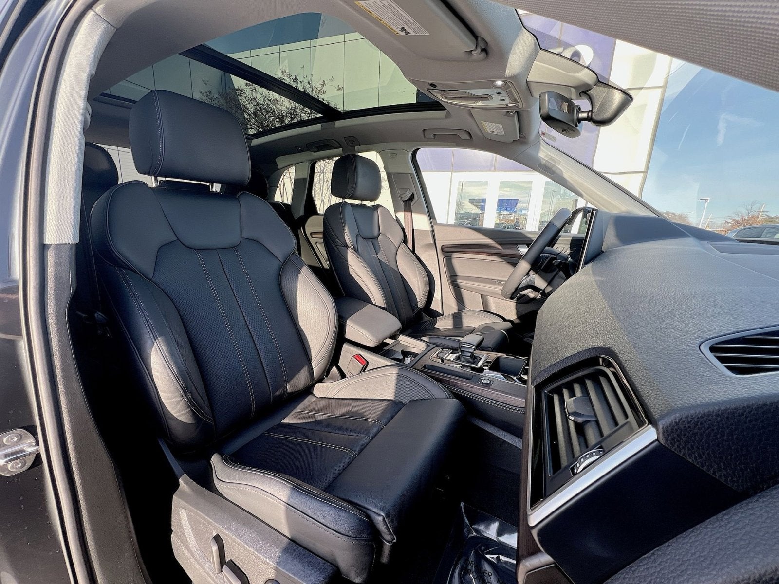 2023 Audi Q5 40 Premium Plus