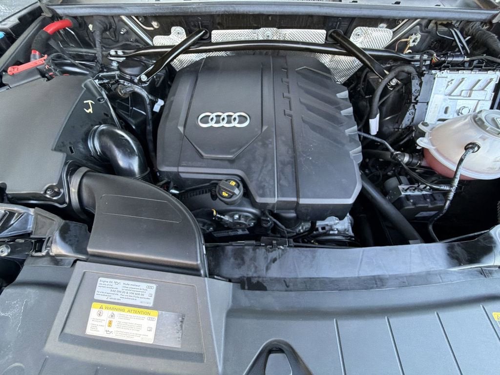 2022 Audi Q5 45 S line Premium