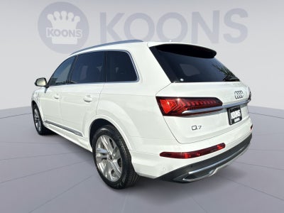 2022 Audi Q7 55 Premium Plus