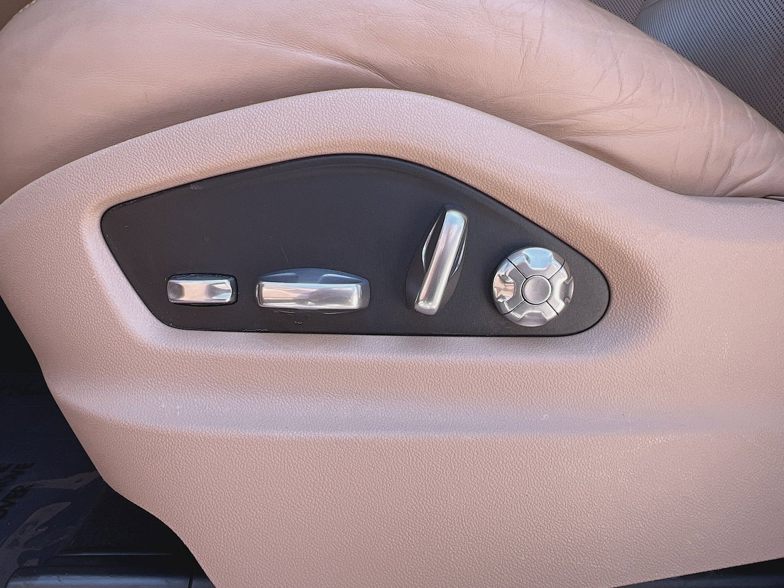 2021 Porsche Cayenne Base
