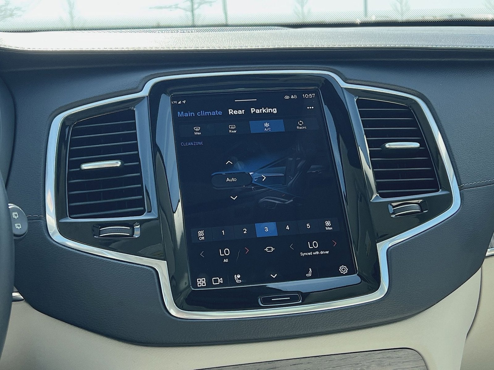 2023 Volvo XC90 Ultimate