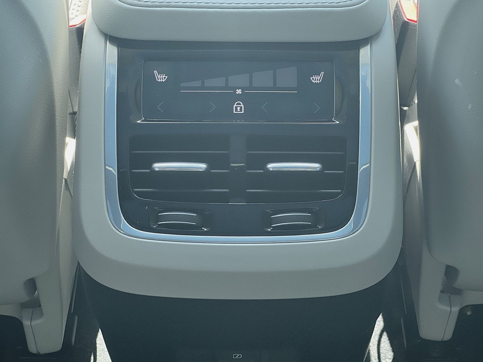 2023 Volvo XC90 Ultimate