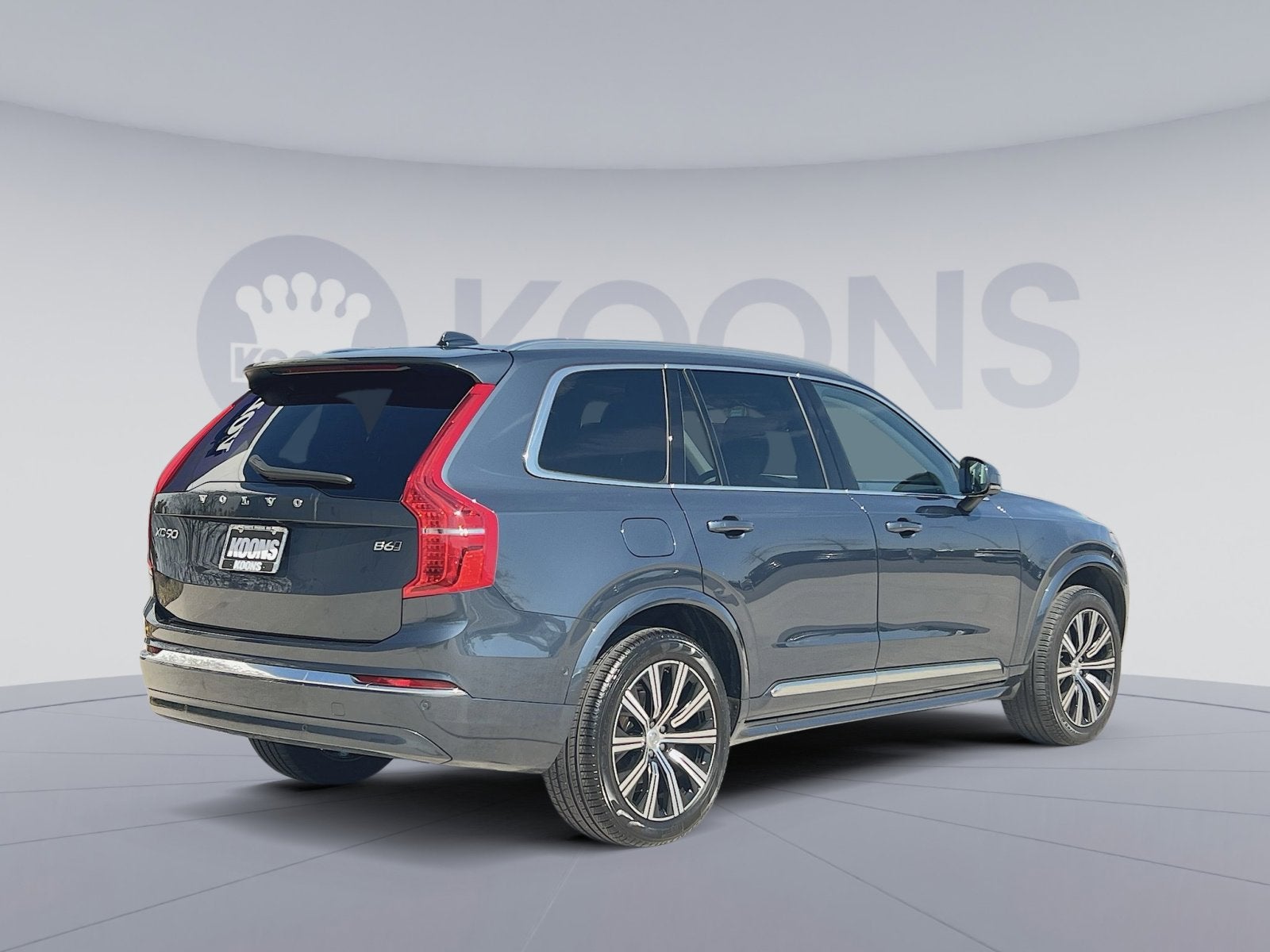 2023 Volvo XC90 B6 Plus 6-Seater