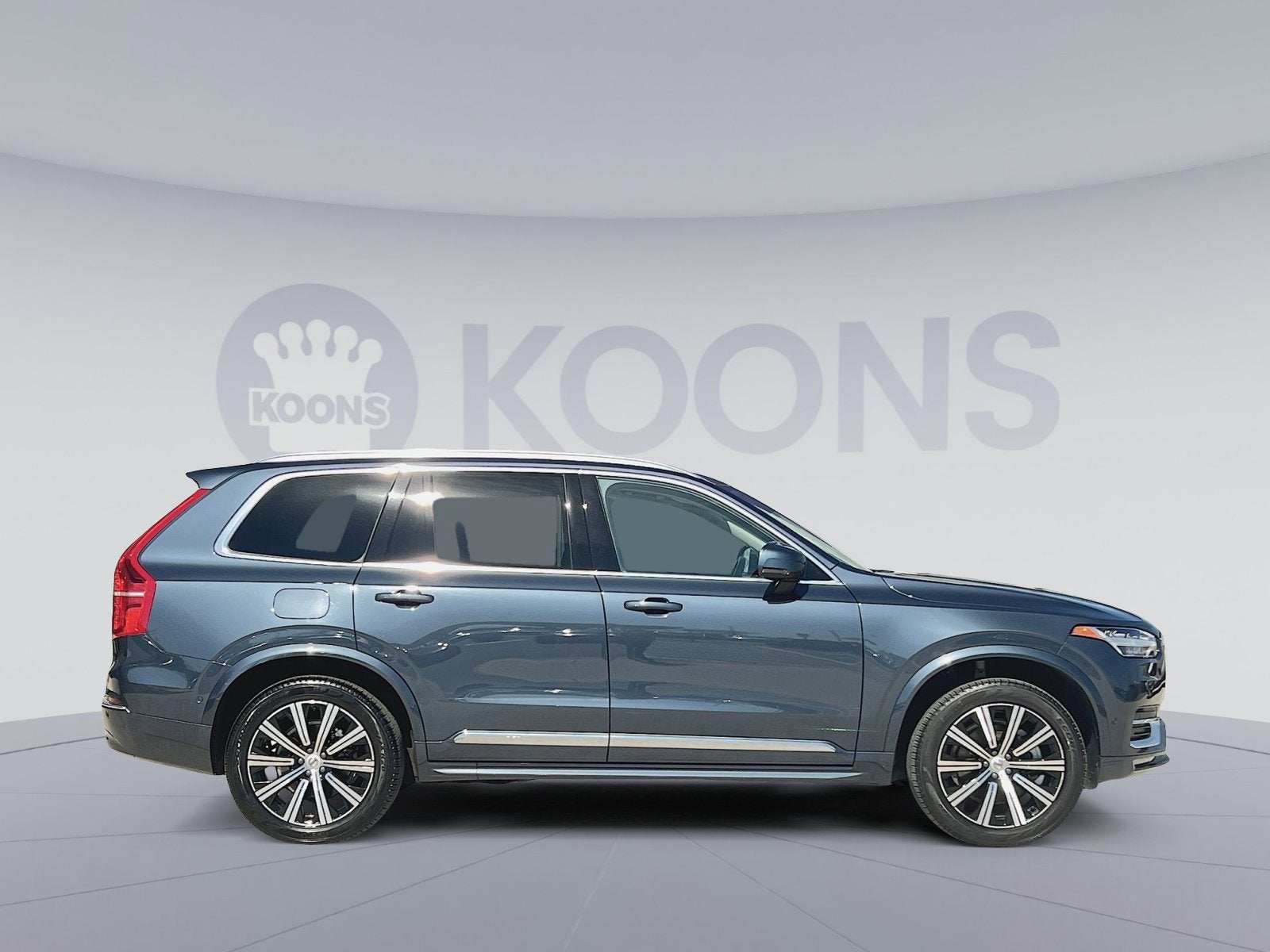 2023 Volvo XC90 B6 Plus 6-Seater
