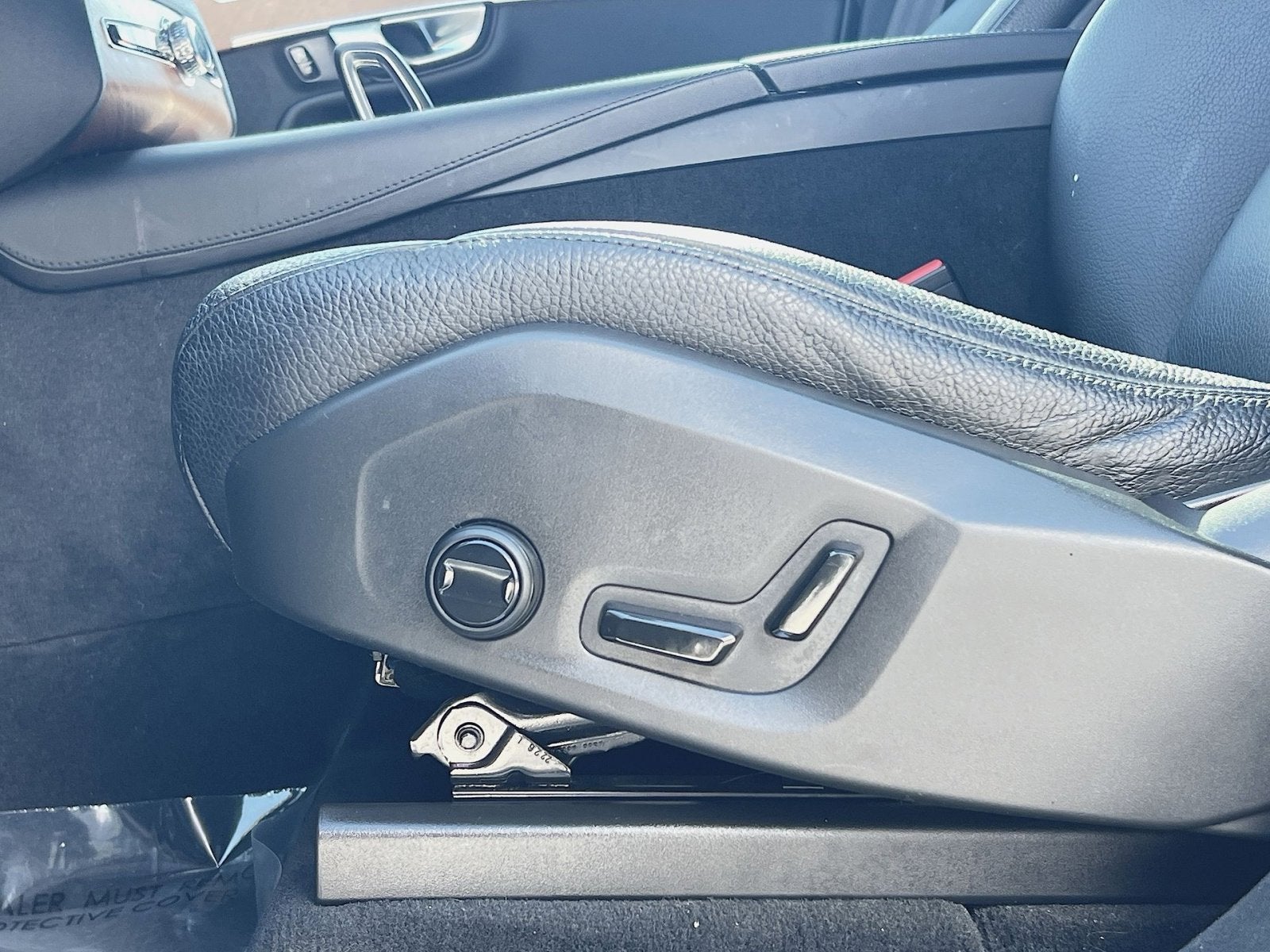 2023 Volvo XC90 B6 Plus 6-Seater