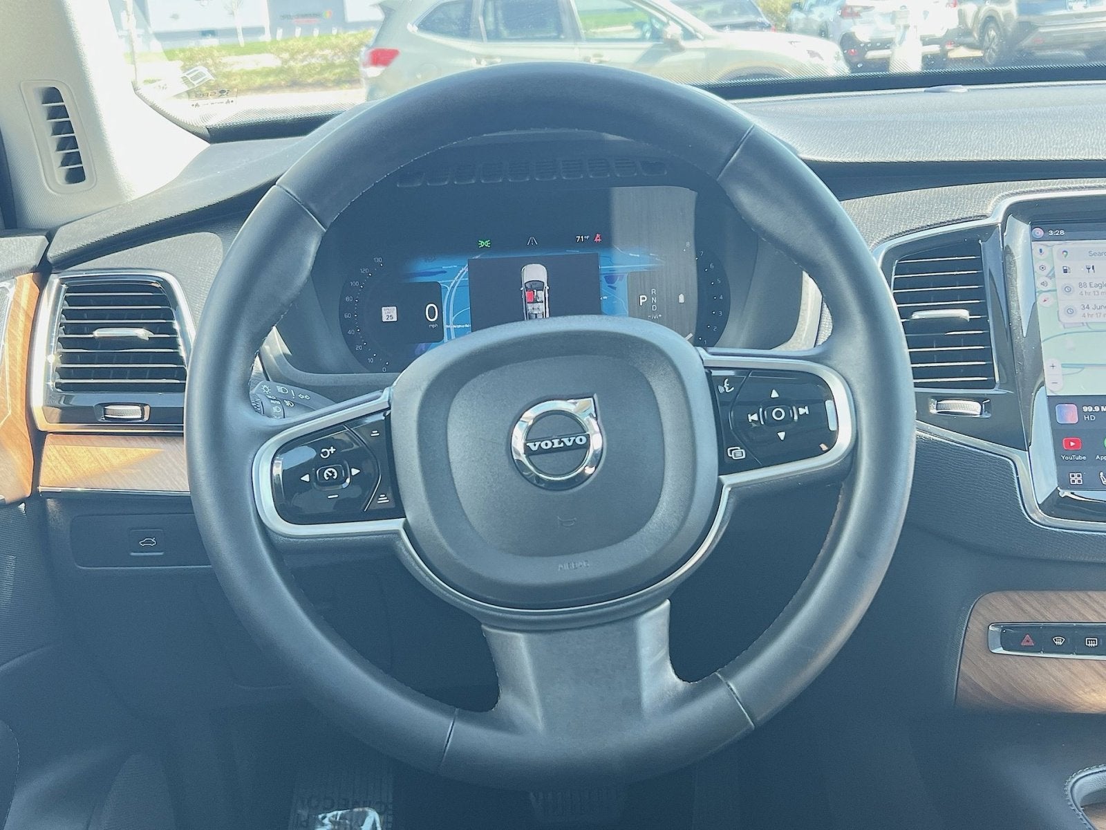 2023 Volvo XC90 B6 Plus 6-Seater