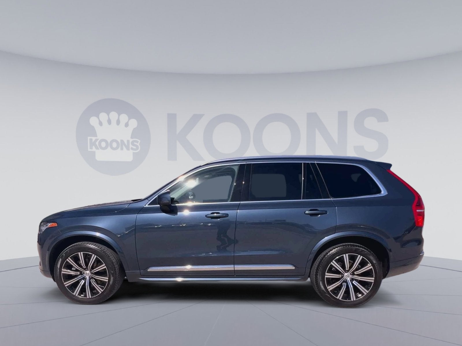2023 Volvo XC90 B6 Plus 6-Seater