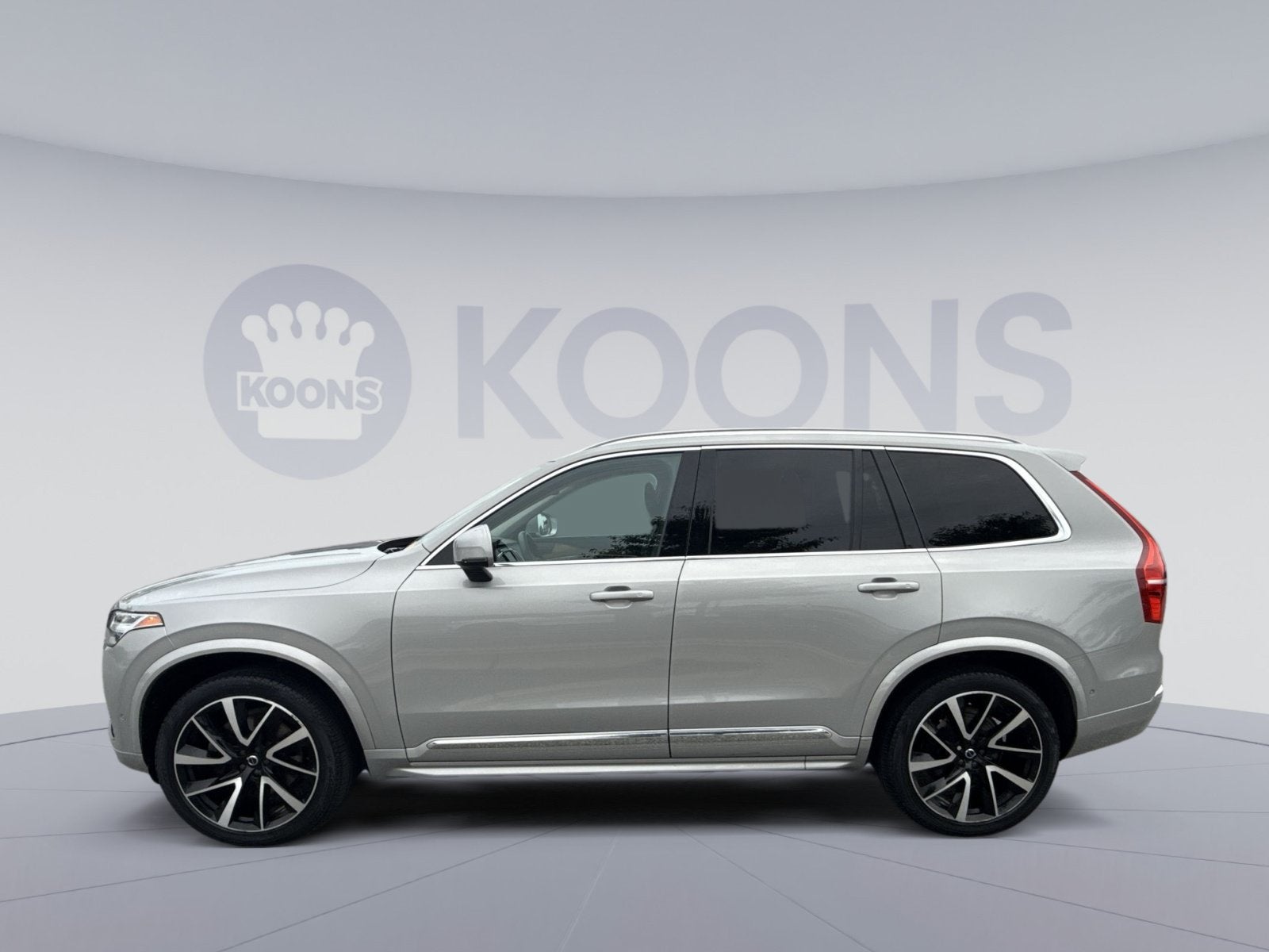 2023 Volvo XC90 B6 Plus 6-Seater