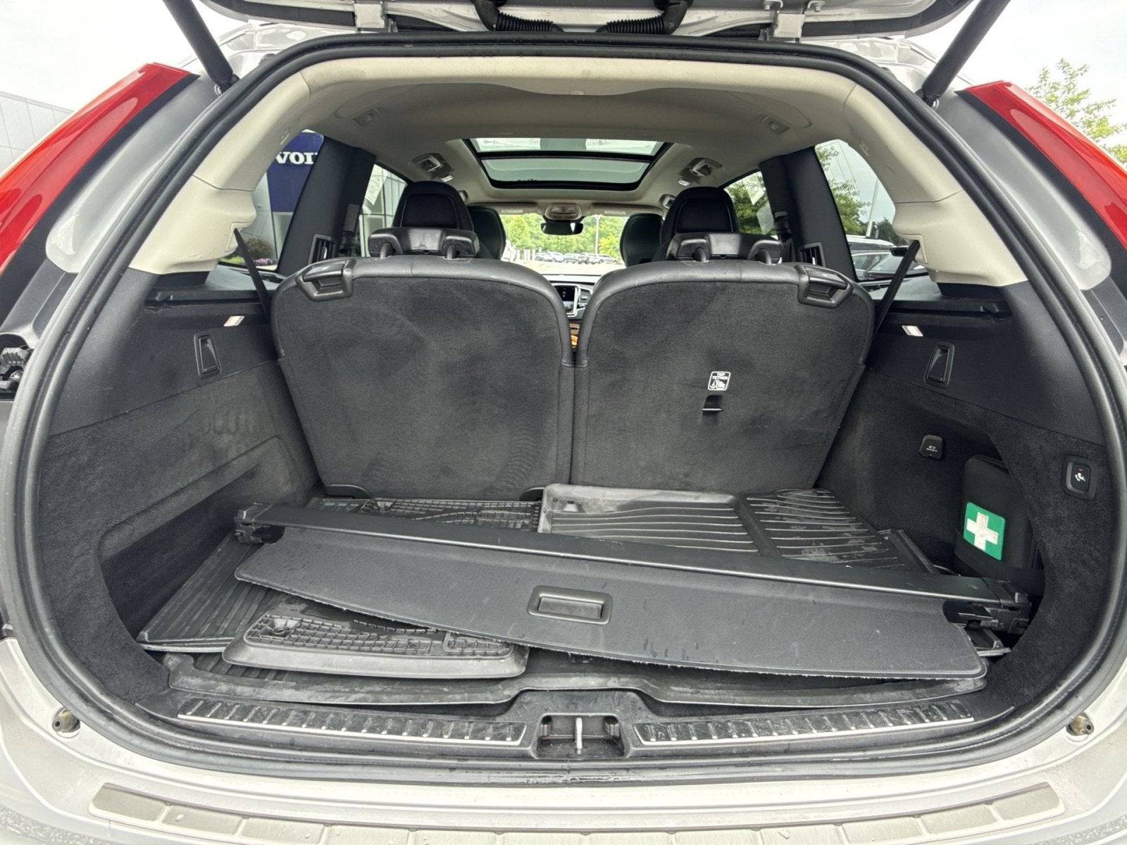 2023 Volvo XC90 B6 Plus 6-Seater