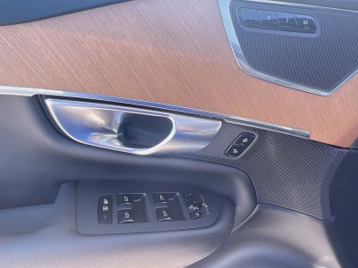 2023 Volvo XC90 B6 Plus 6-Seater