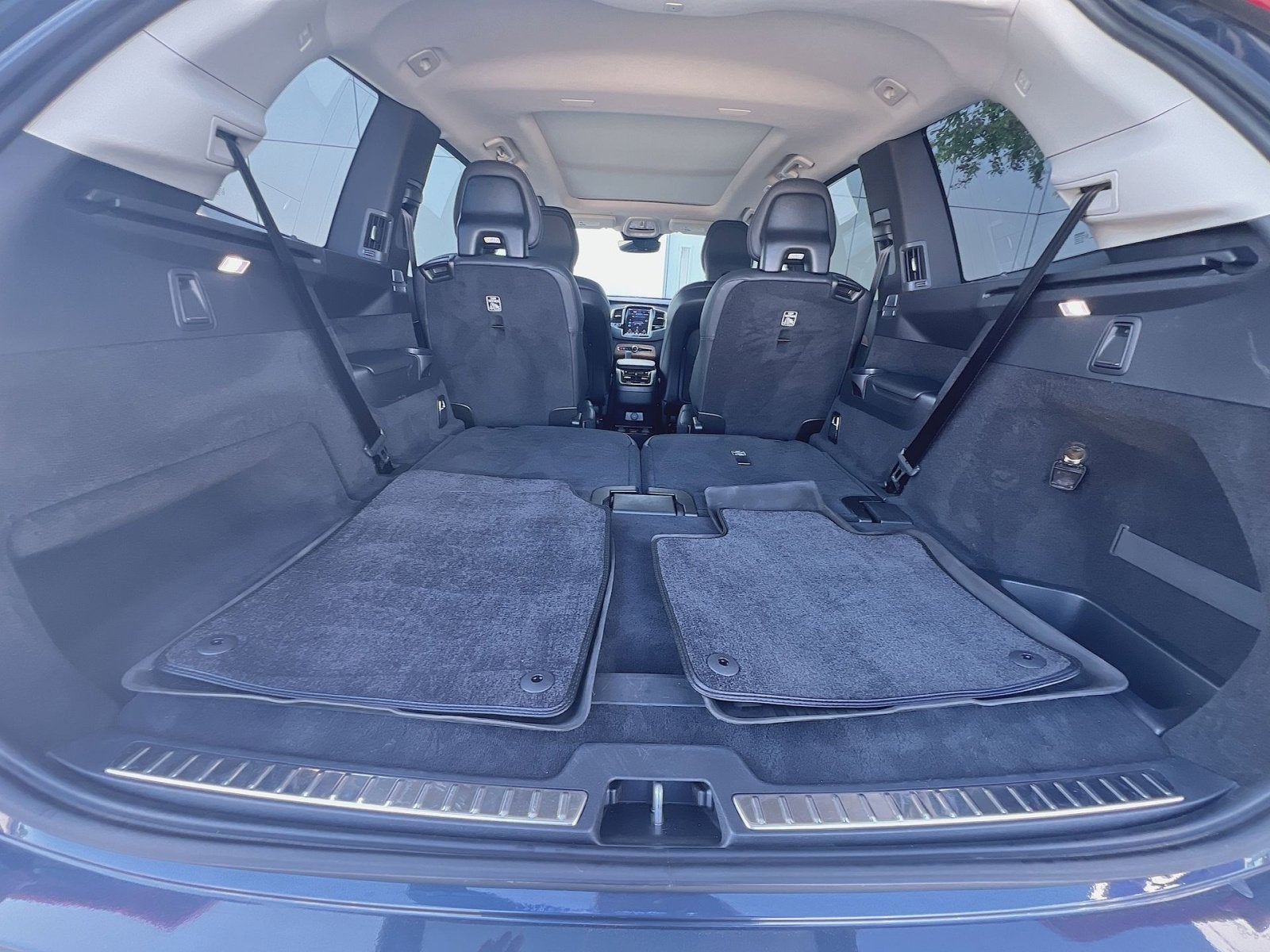 2023 Volvo XC90 B6 Plus 6-Seater