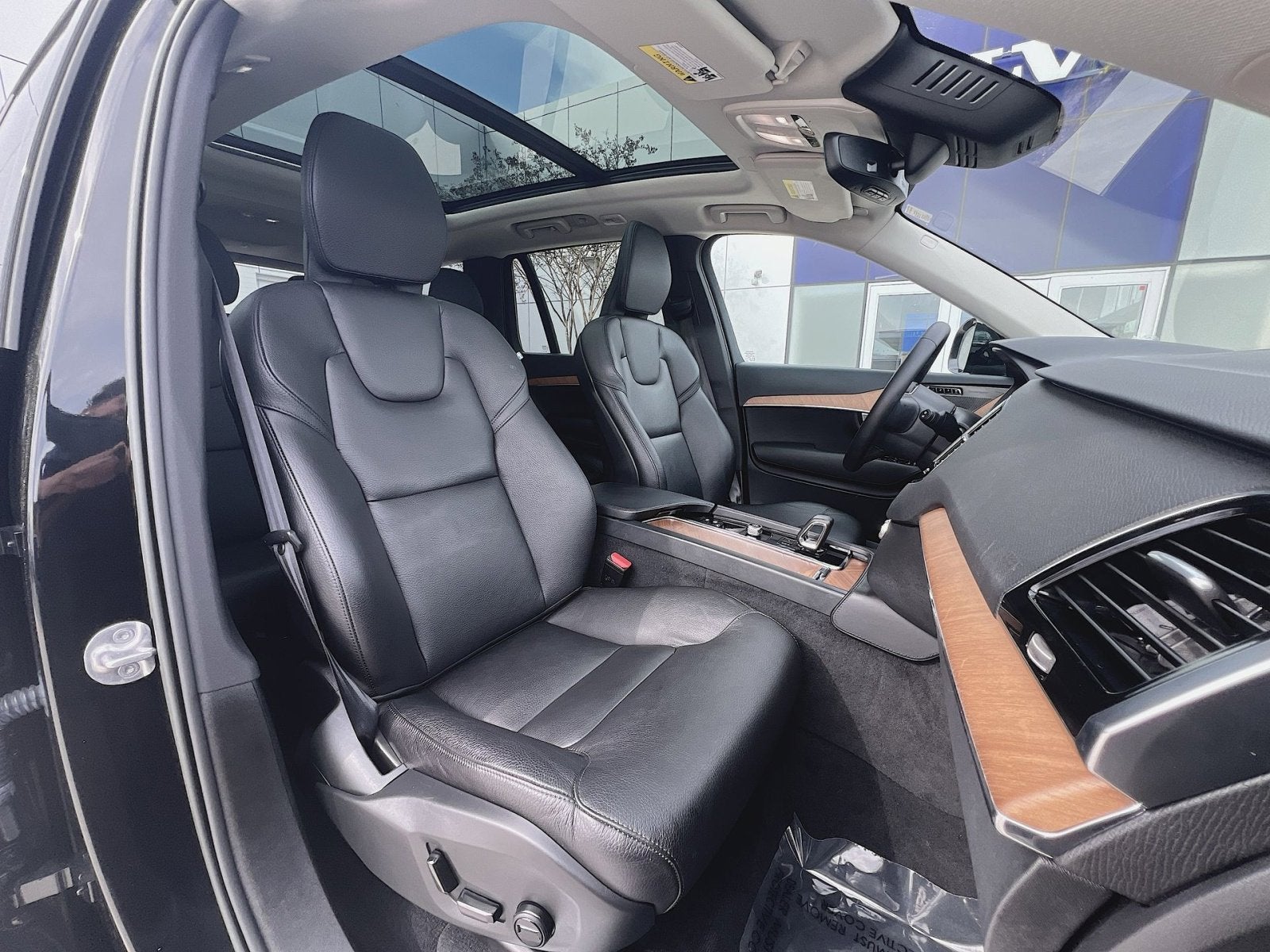 2023 Volvo XC90 B6 Plus 6-Seater