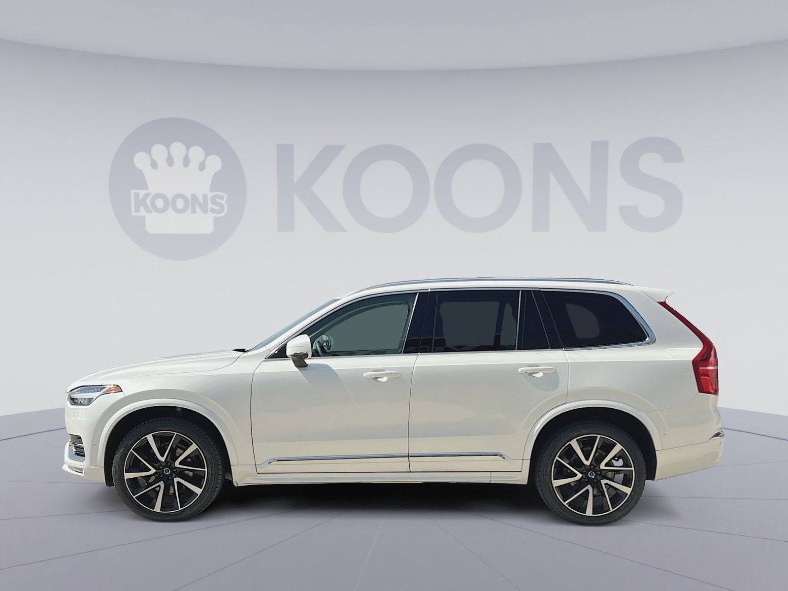 2023 Volvo XC90 B6 Plus 6-Seater