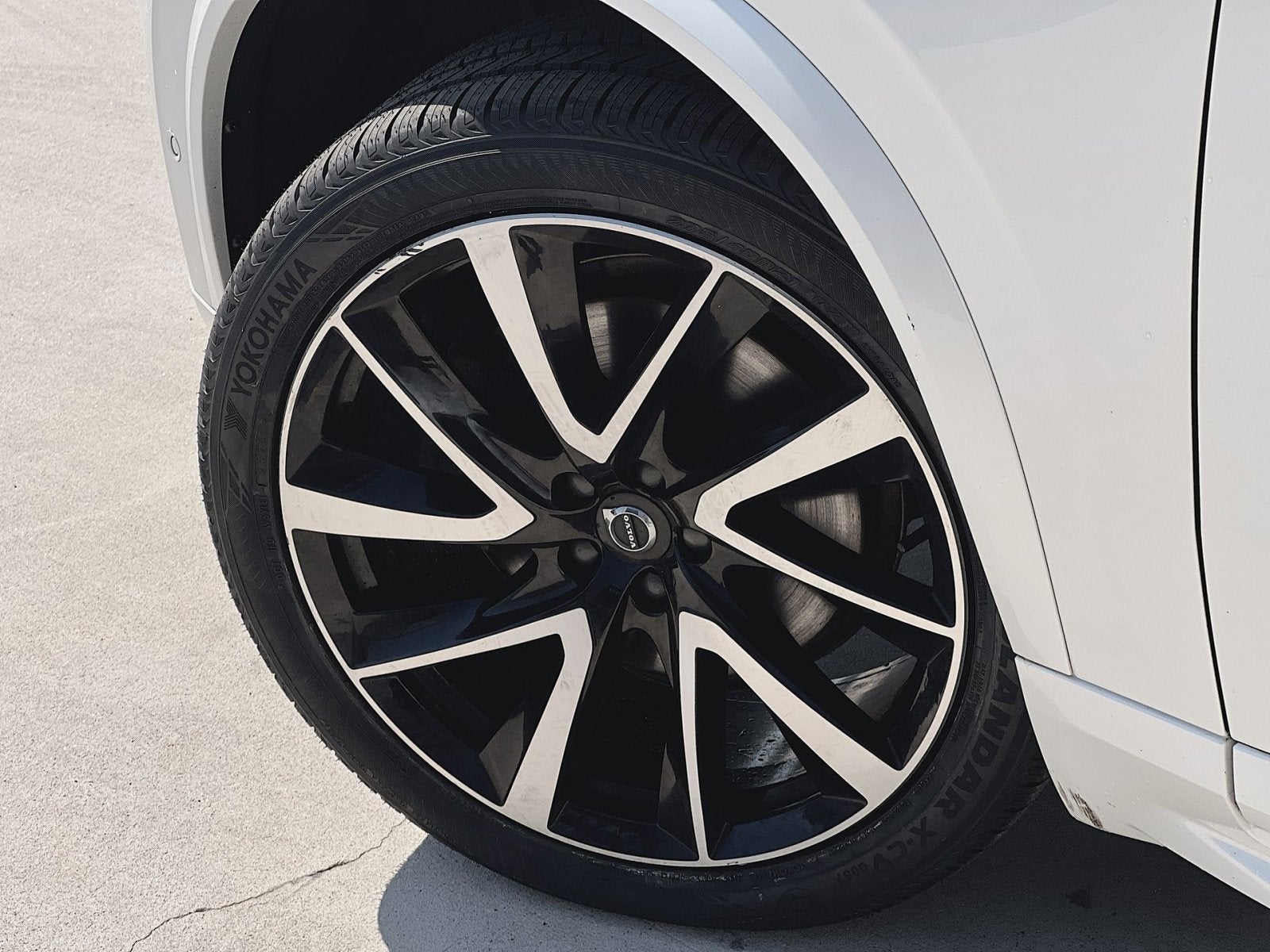 2023 Volvo XC90 B6 Plus 6-Seater