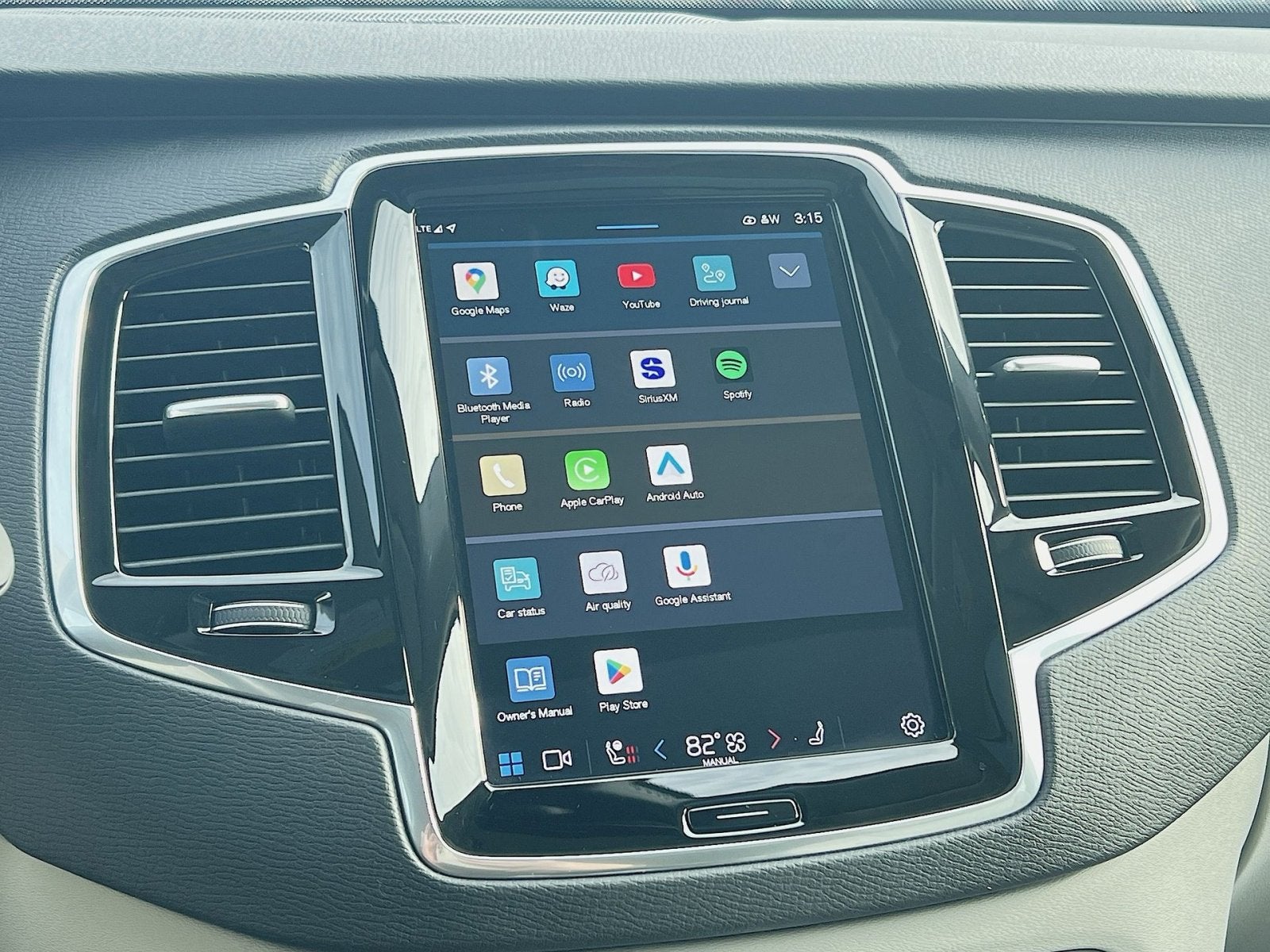 2023 Volvo XC90 B6 Plus 6-Seater