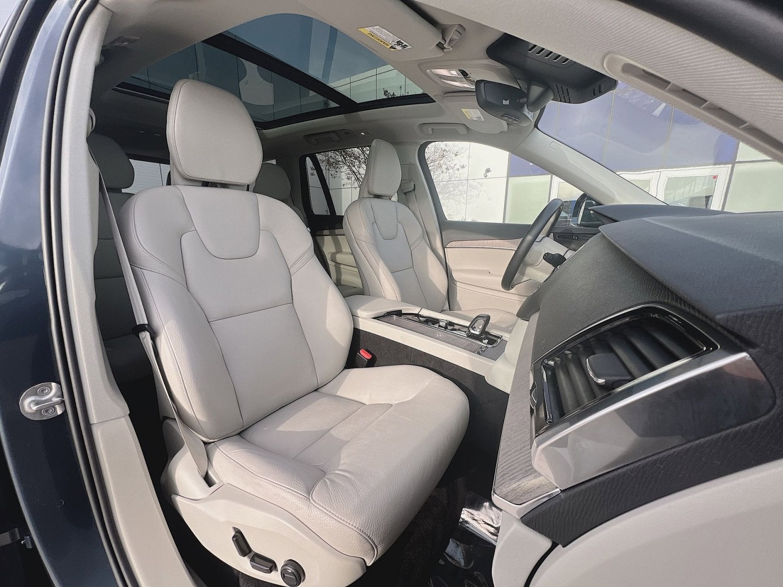 2023 Volvo XC90 B6 Plus 6-Seater