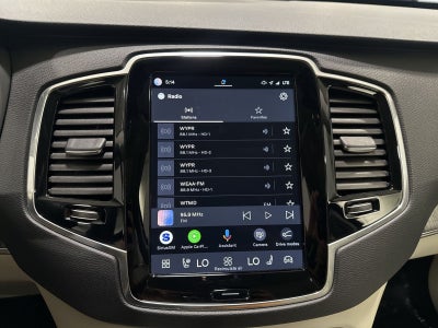 2024 Volvo XC90 B6 Plus Bright Theme 6-Seater