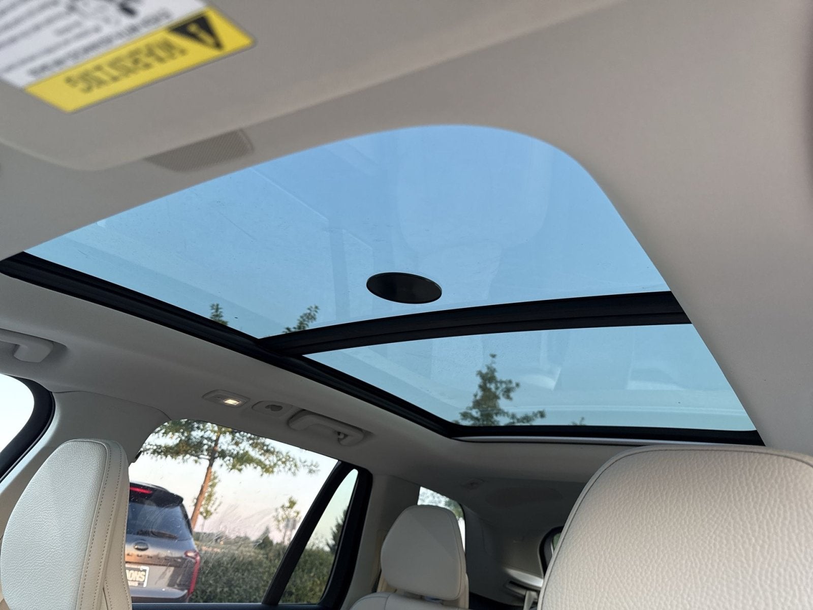 2024 Volvo XC90 B6 Plus Bright Theme 6-Seater