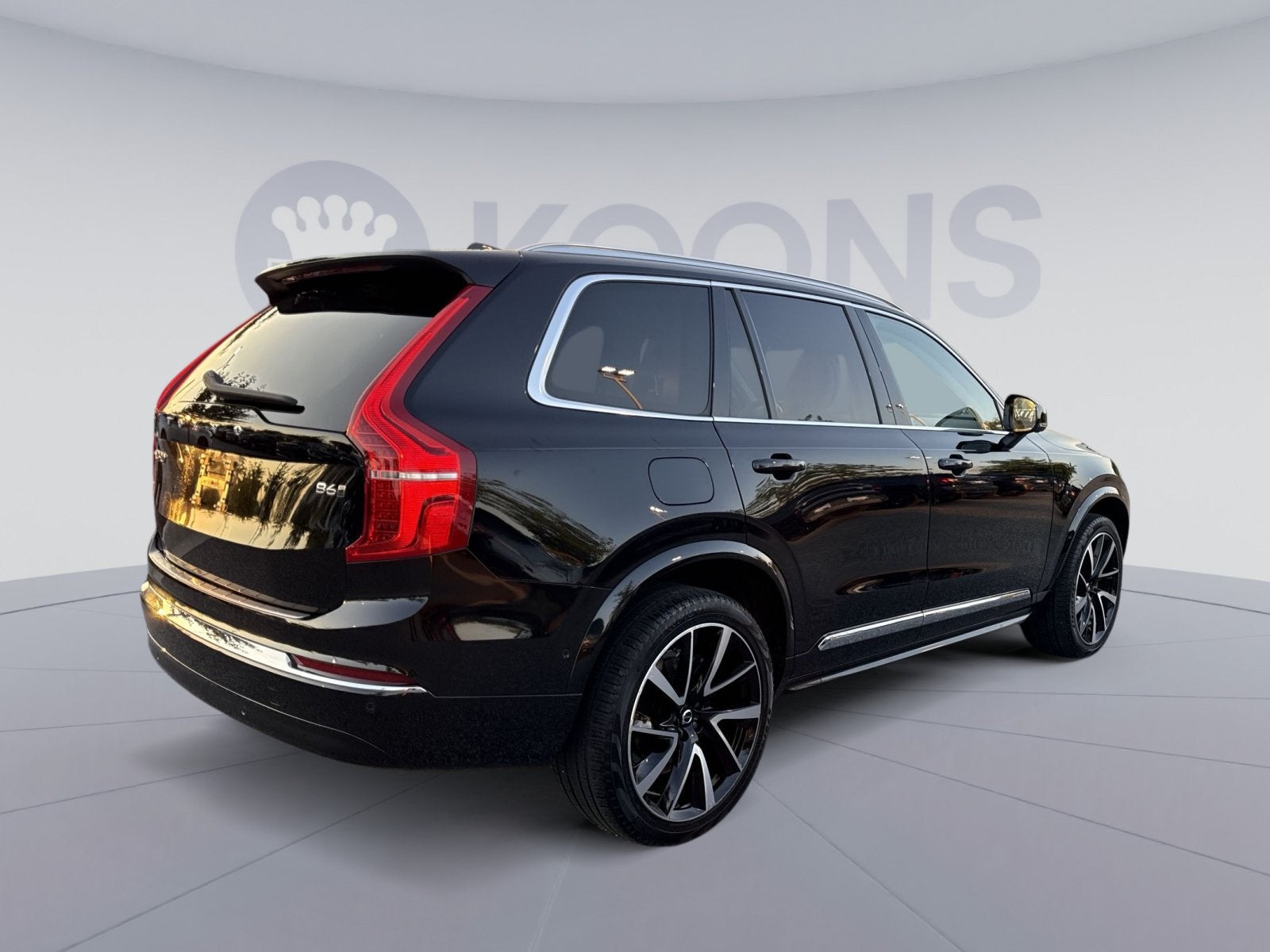 2024 Volvo XC90 B6 Plus Bright Theme 6-Seater