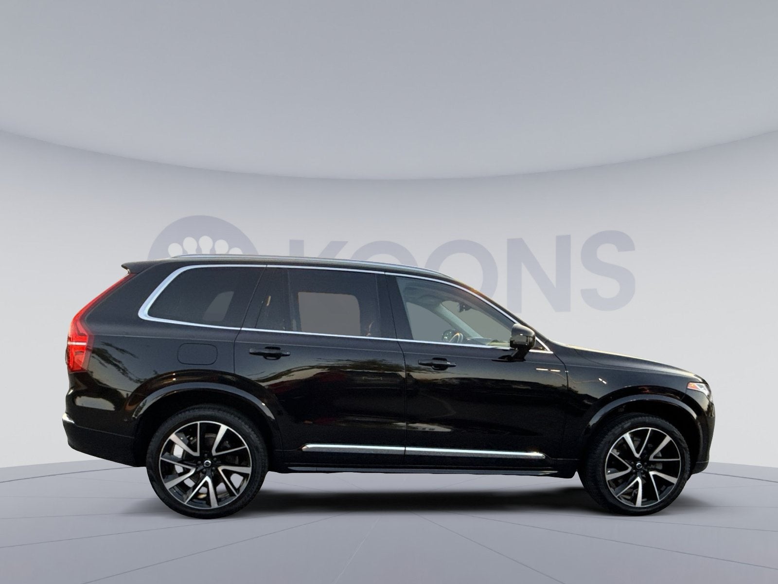 2024 Volvo XC90 B6 Plus Bright Theme 6-Seater