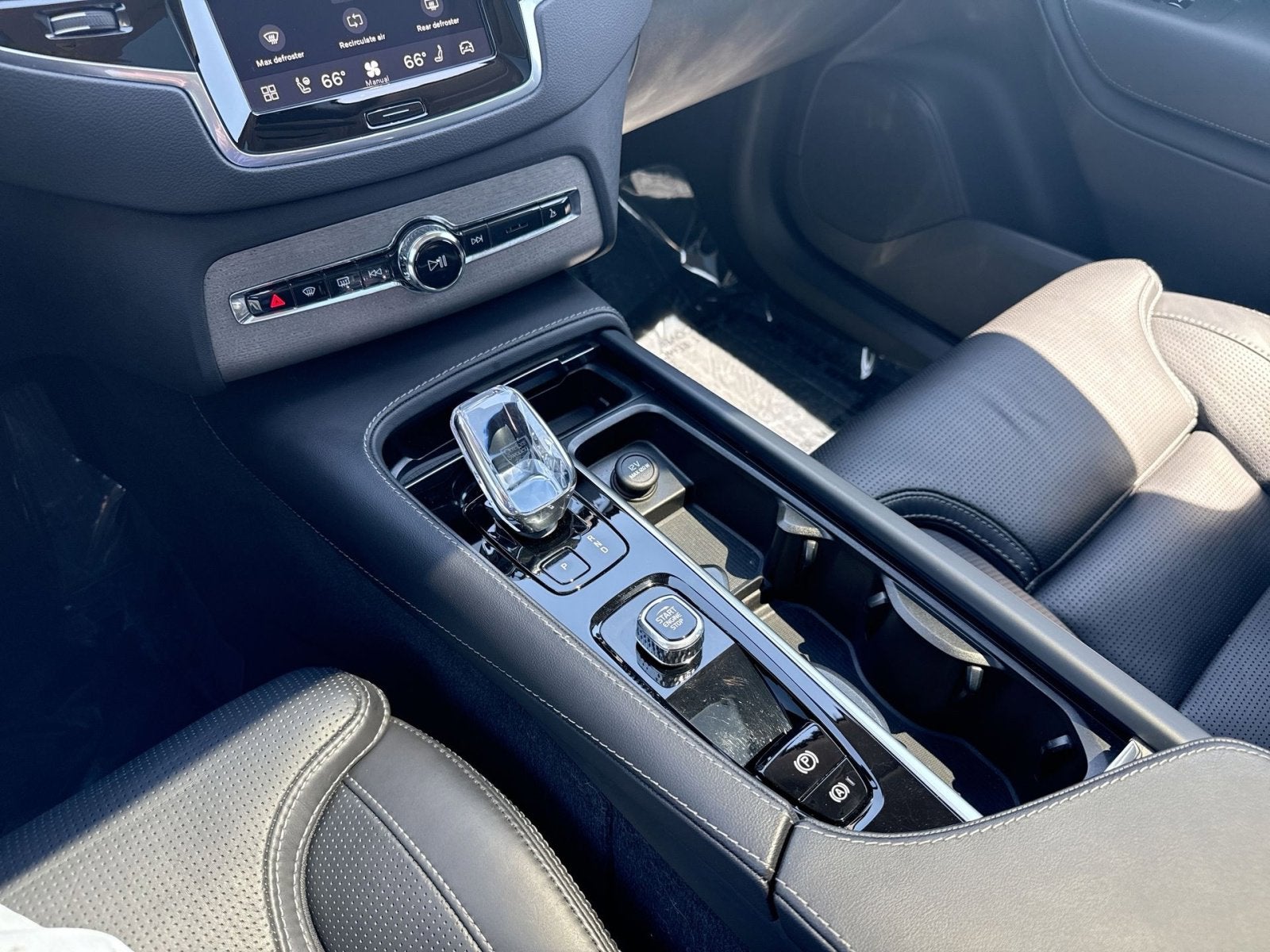 2024 Volvo XC90 Ultimate