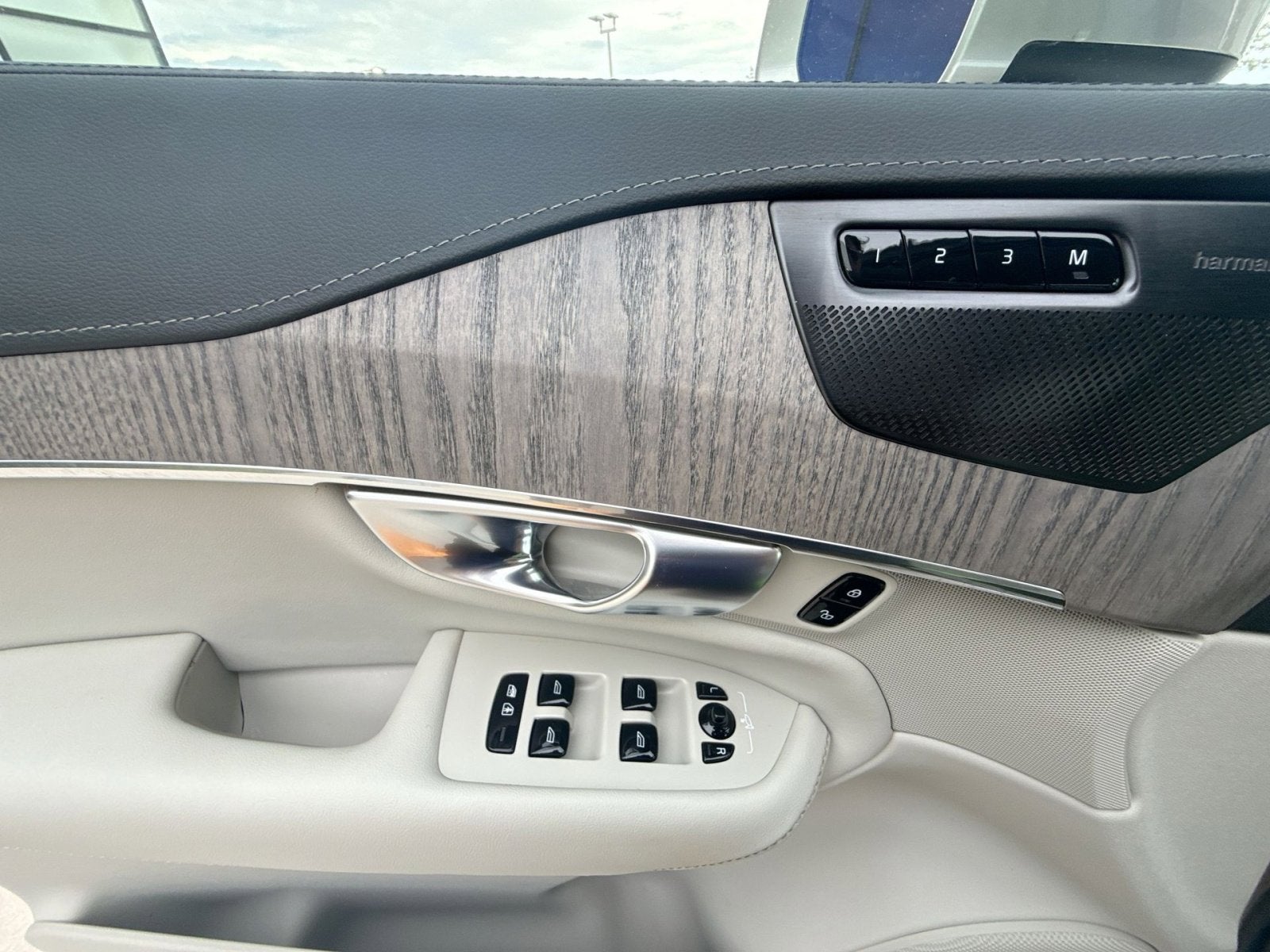 2023 Volvo XC90 Ultimate