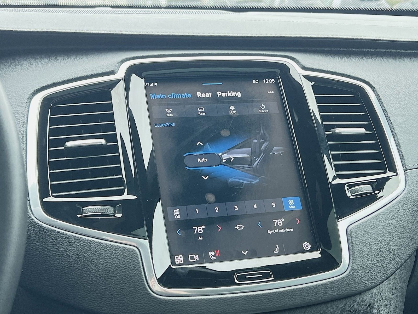 2023 Volvo XC90 Ultimate