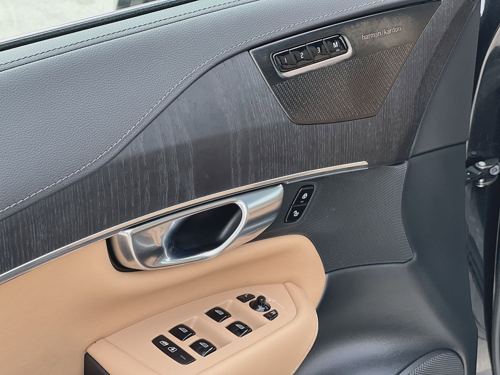 2023 Volvo XC90 Ultimate