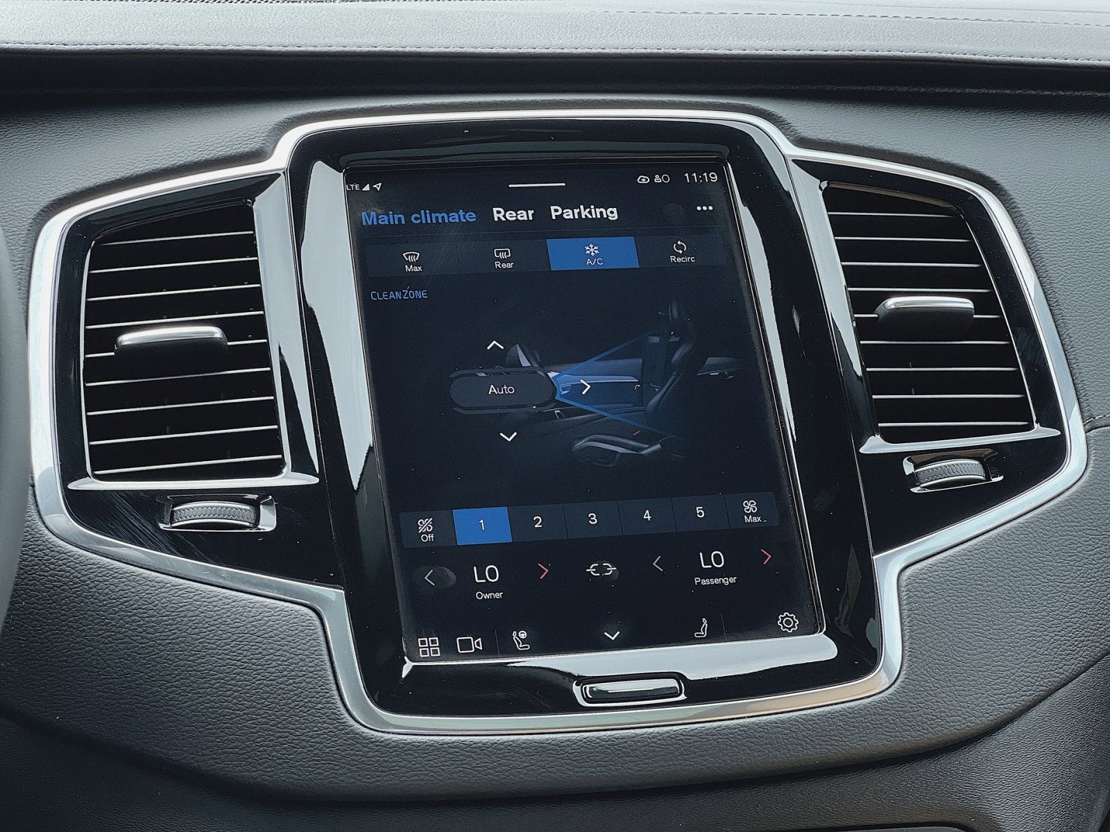 2023 Volvo XC90 Ultimate