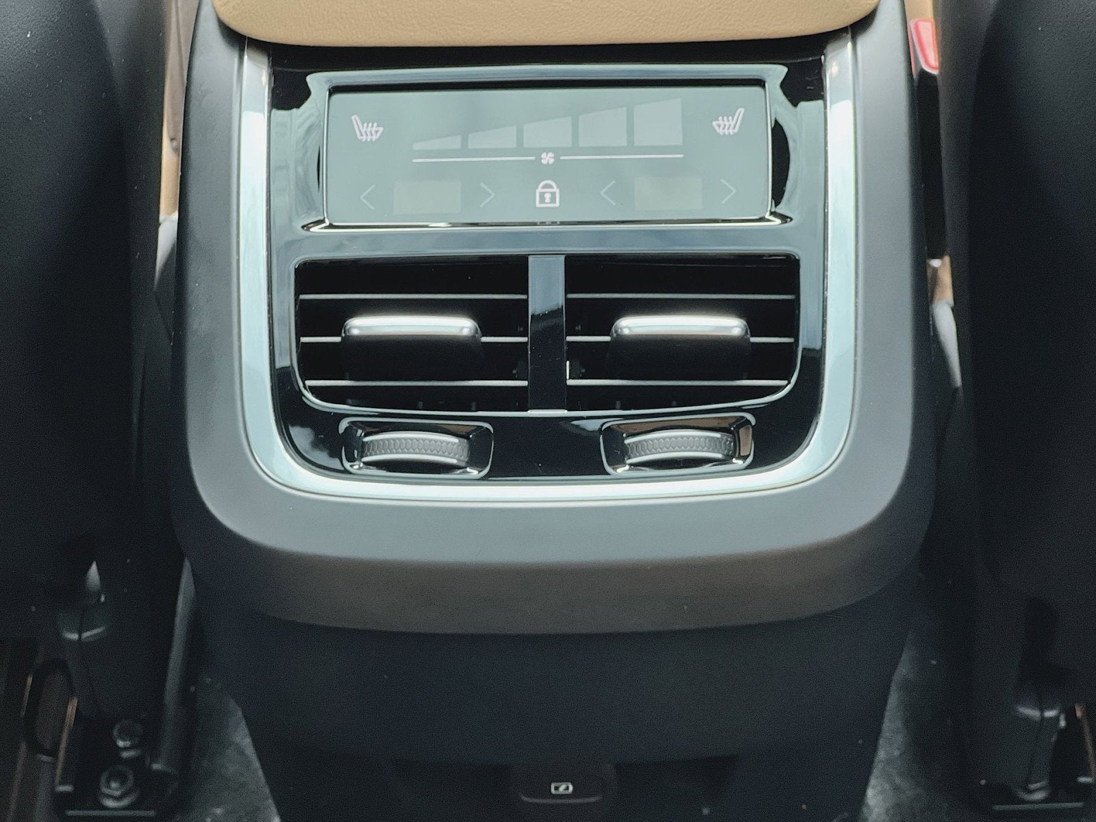 2023 Volvo XC90 Ultimate