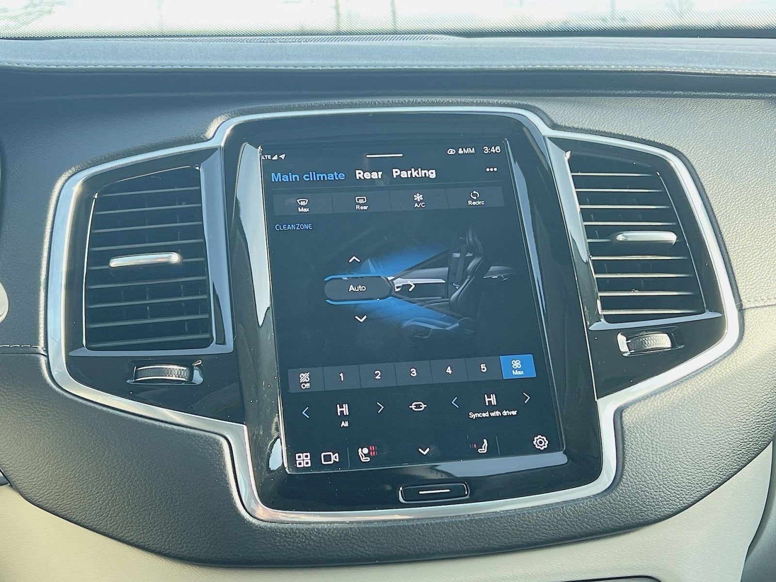 2023 Volvo XC90 Ultimate