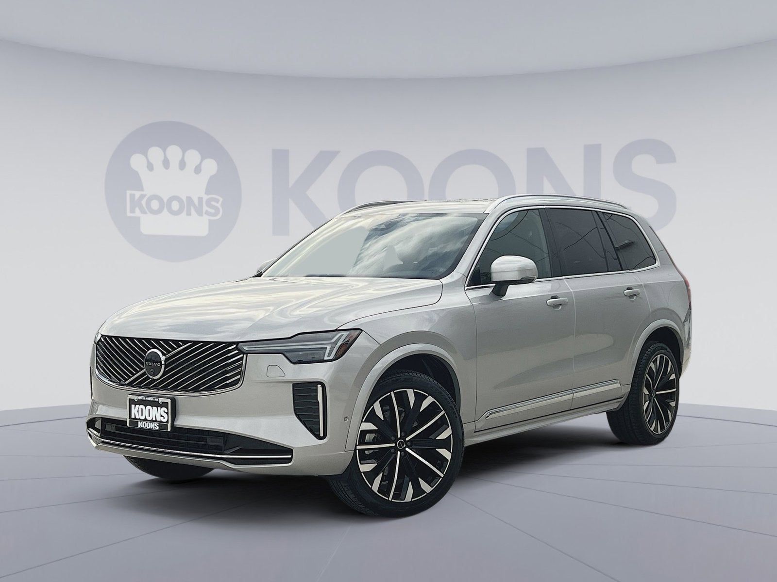 2025 Volvo XC90 B6 Plus 7-Seater