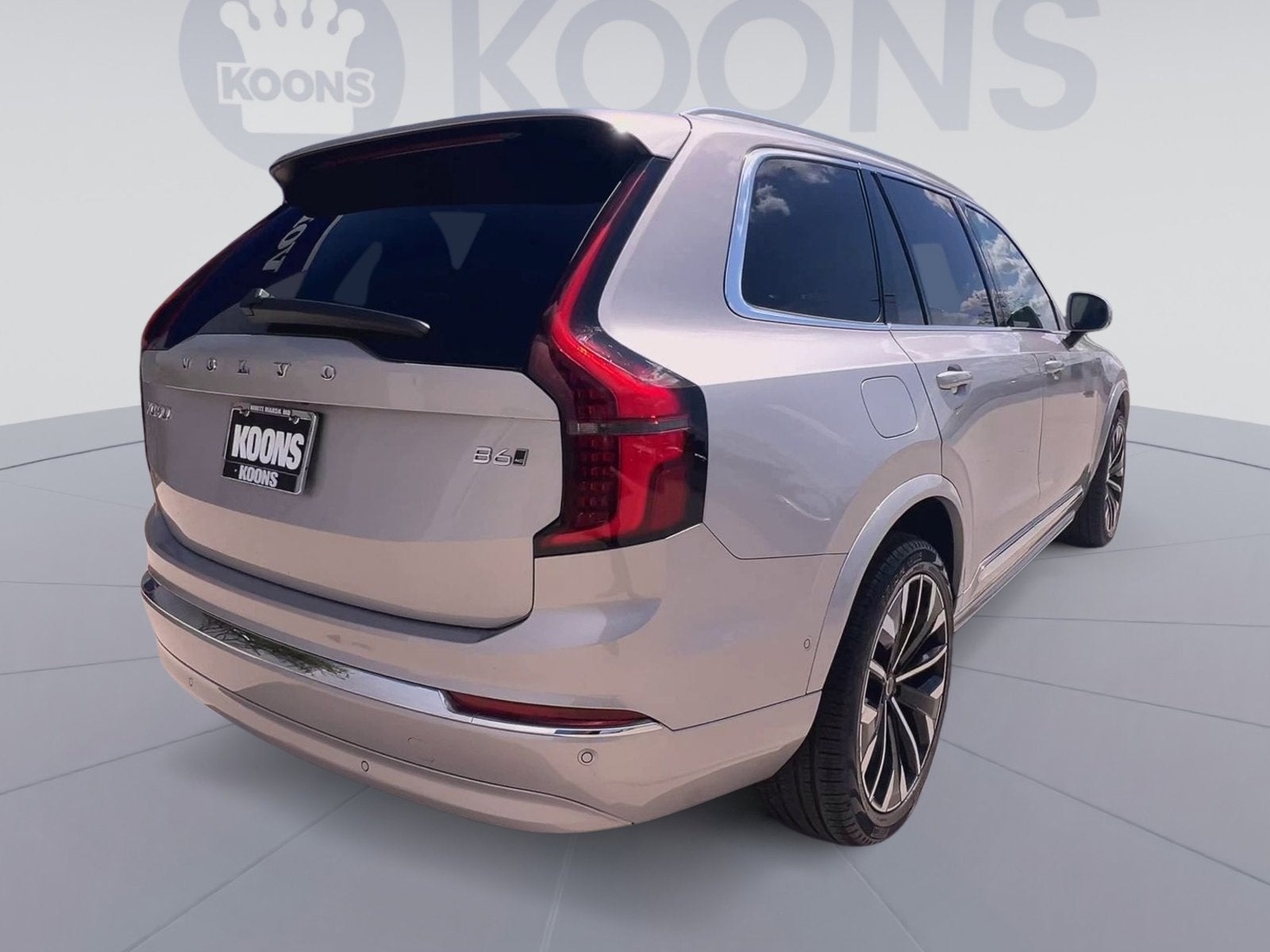 2025 Volvo XC90 B6 Plus 7-Seater