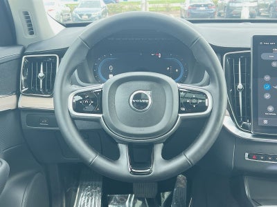 2025 Volvo XC90 B6 Plus 7-Seater