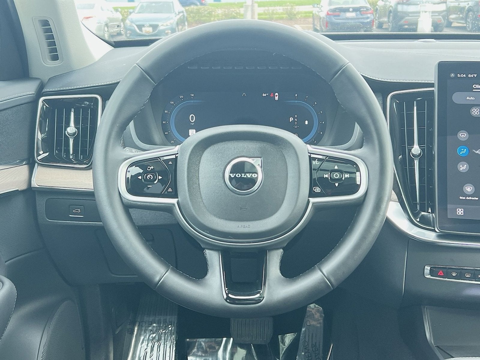 2025 Volvo XC90 B6 Plus 7-Seater