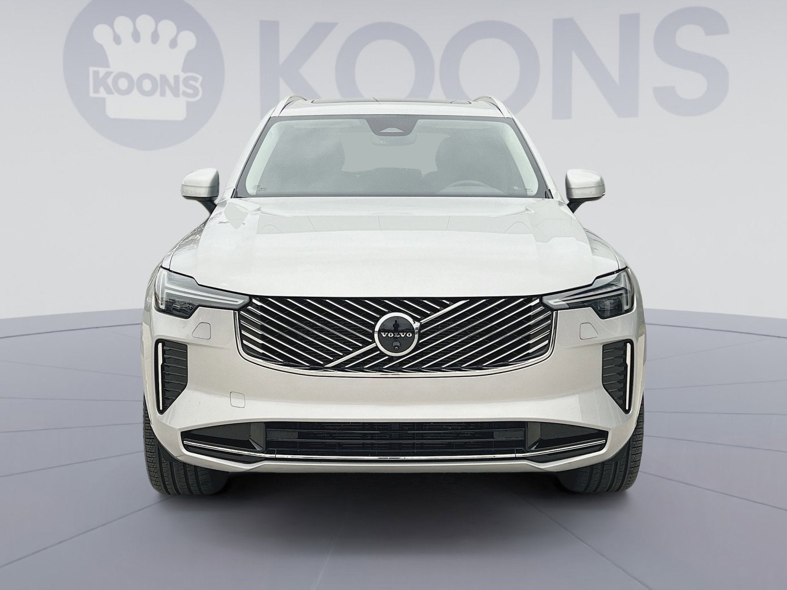 2025 Volvo XC90 B6 Plus 7-Seater