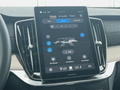 2025 Volvo XC90 B6 Plus 7-Seater