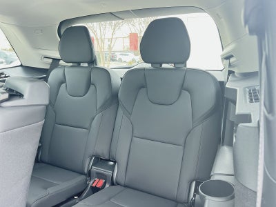2025 Volvo XC90 B6 Plus 7-Seater