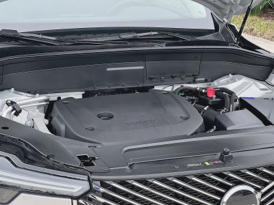 2025 Volvo XC90 B6 Plus 7-Seater