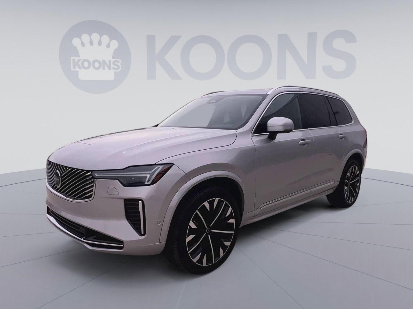 2025 Volvo XC90 B6 Plus 7-Seater